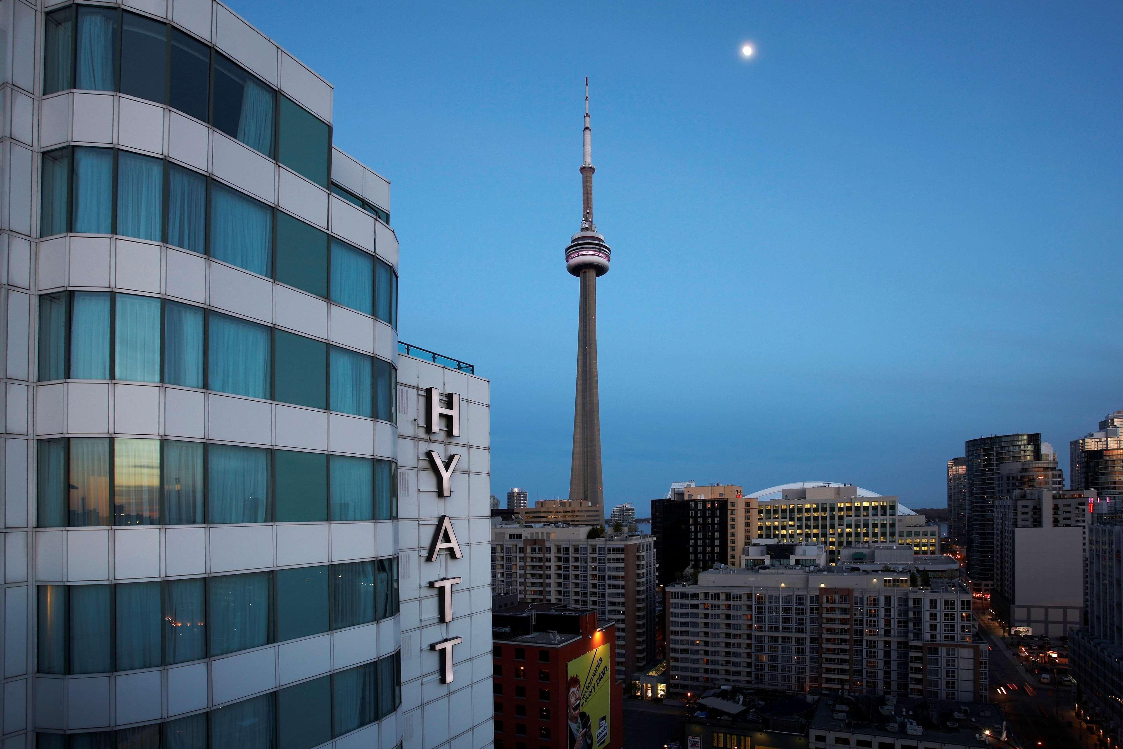 Отель Hyatt Regency Торонто Экстерьер фото